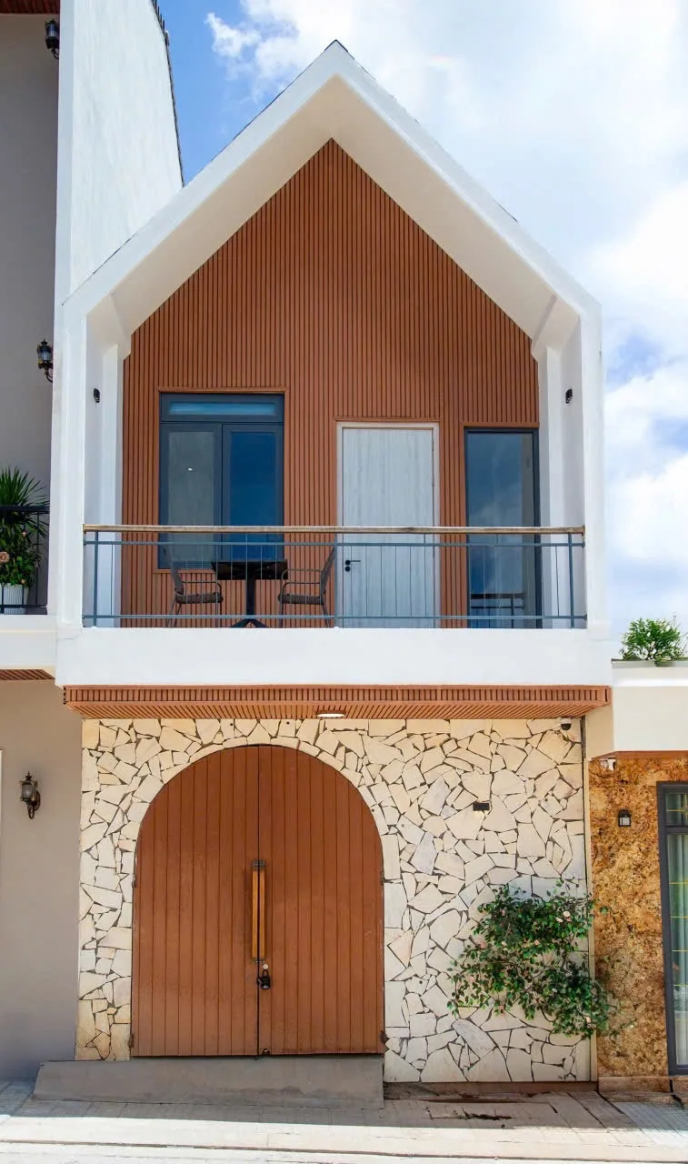 Mer House